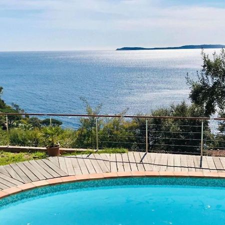 Villa Les Alizes Rayol-Canadel-sur-Mer Exterior photo